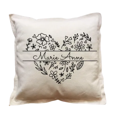 Coussin carré beige personnalisé : Prénom Cœur