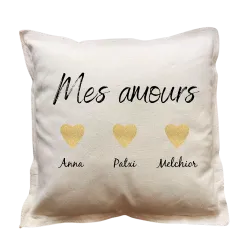 Coussin carré beige personnalisé famille : Mes Amours