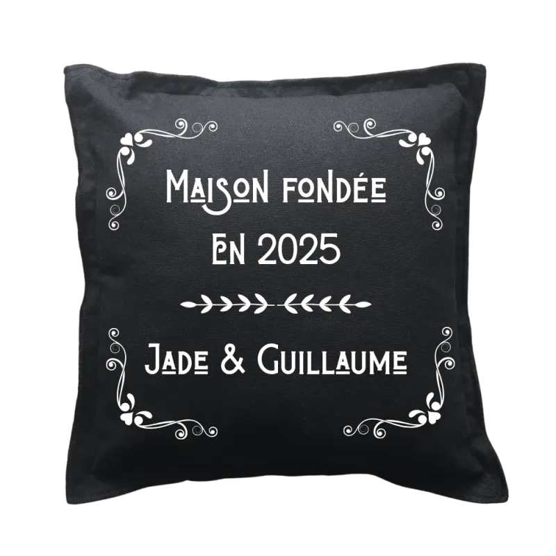 Coussin carré noir personnalisé mariage : Maison fondée en ...
