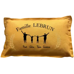 Coussin rectangulaire moutarde personnalisé : Famille silhouettes