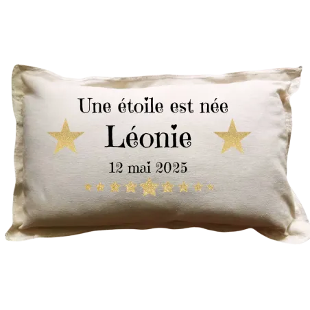 Coussin rectangulaire beige personnalisé naissance : Une étoile est née