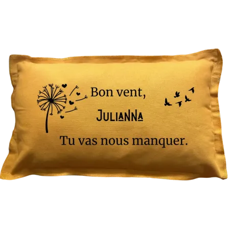 Coussin rectangulaire moutarde personnalisé départ : Tu vas nous manquer