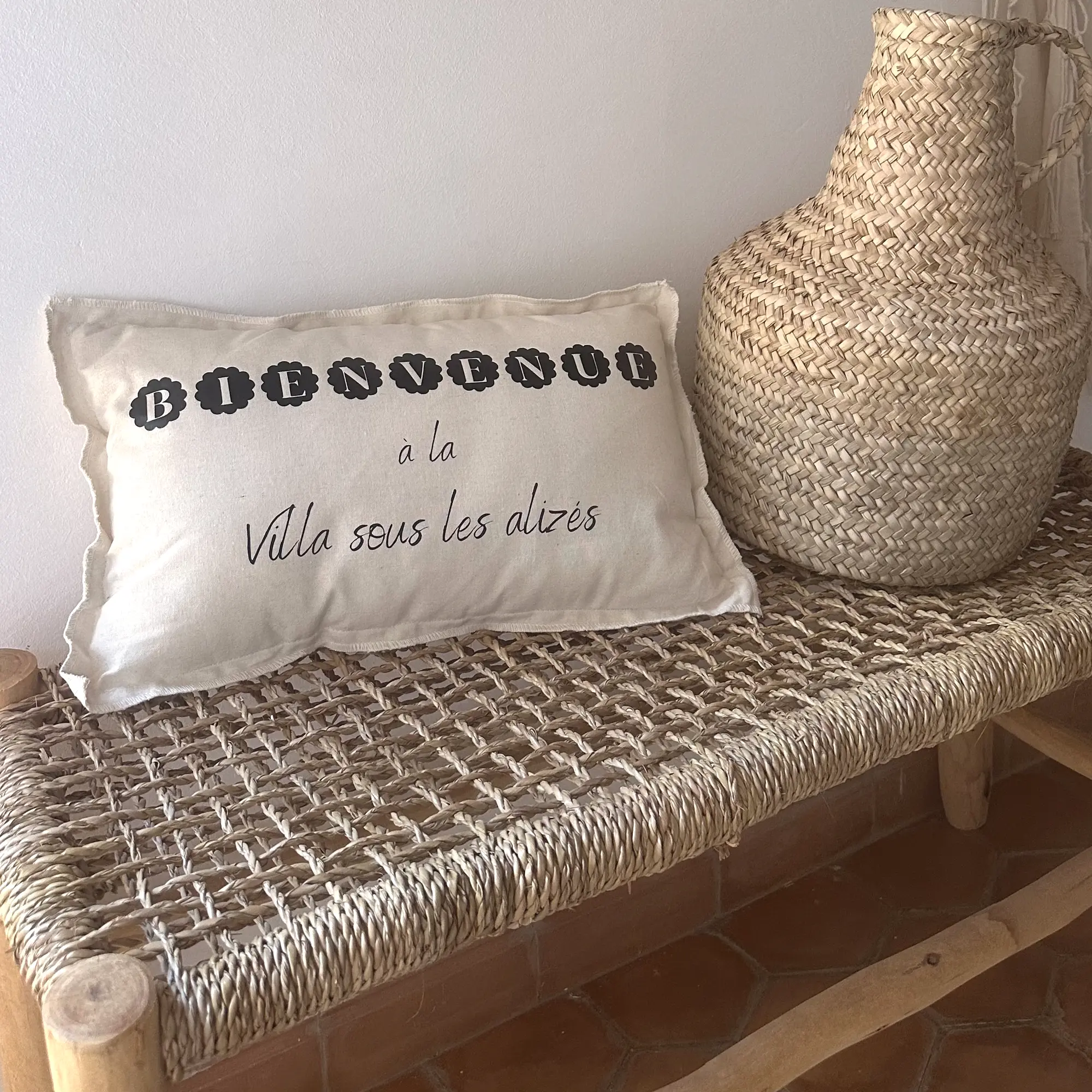 Qui est derrière Coussin et Compagnie